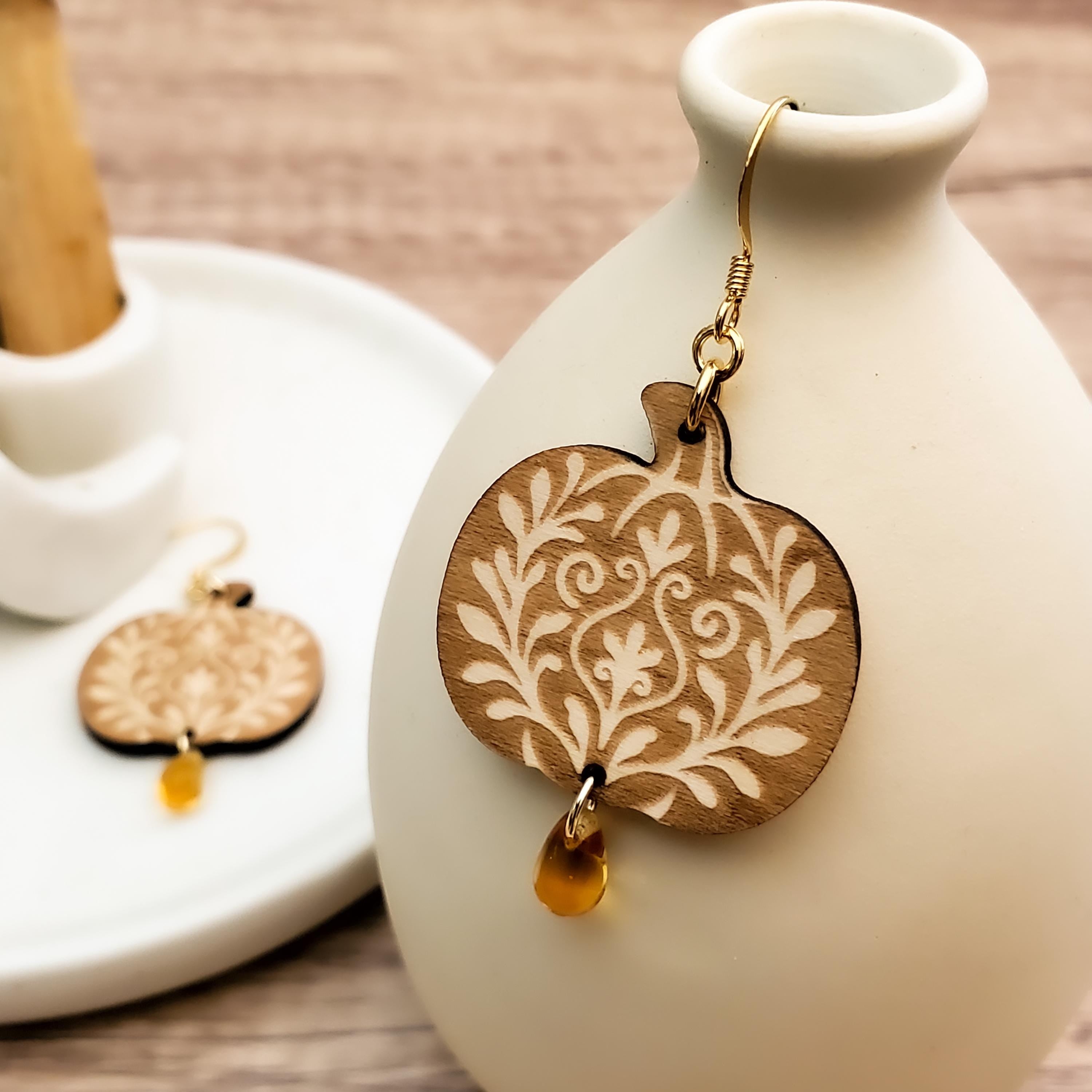14K Gold Pumpkin Dangle Earrings