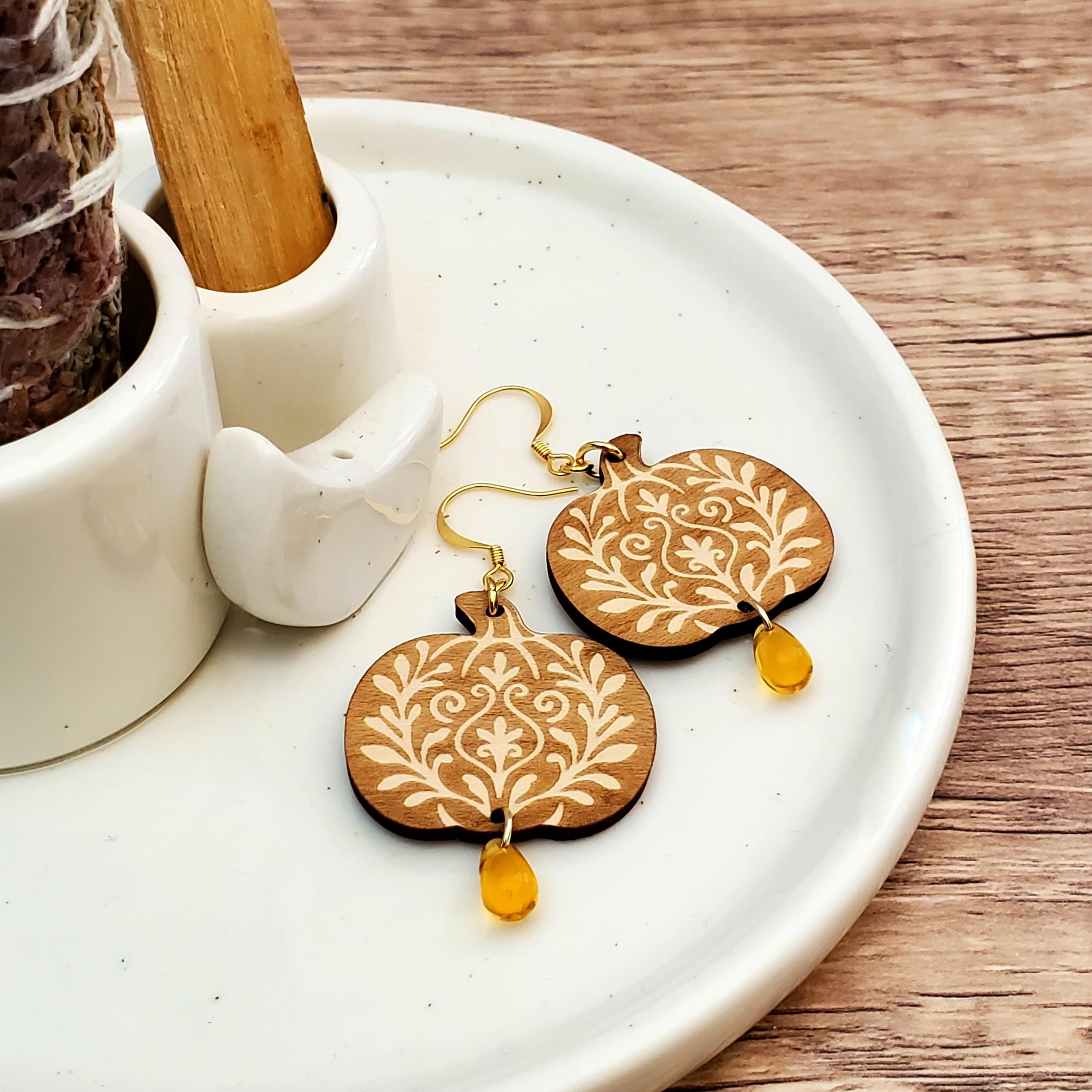 14K Gold Pumpkin Dangle Earrings