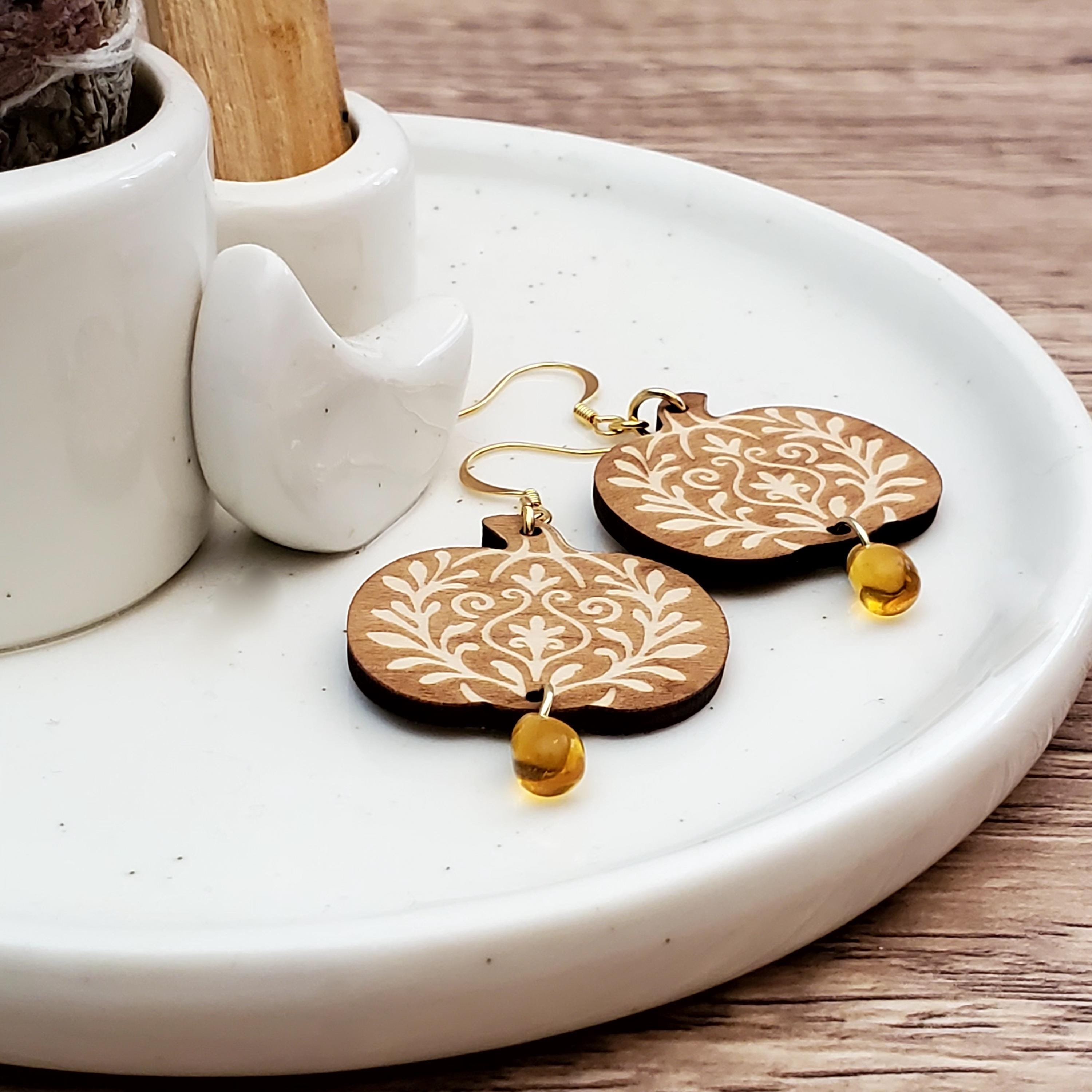 14K Gold Pumpkin Dangle Earrings