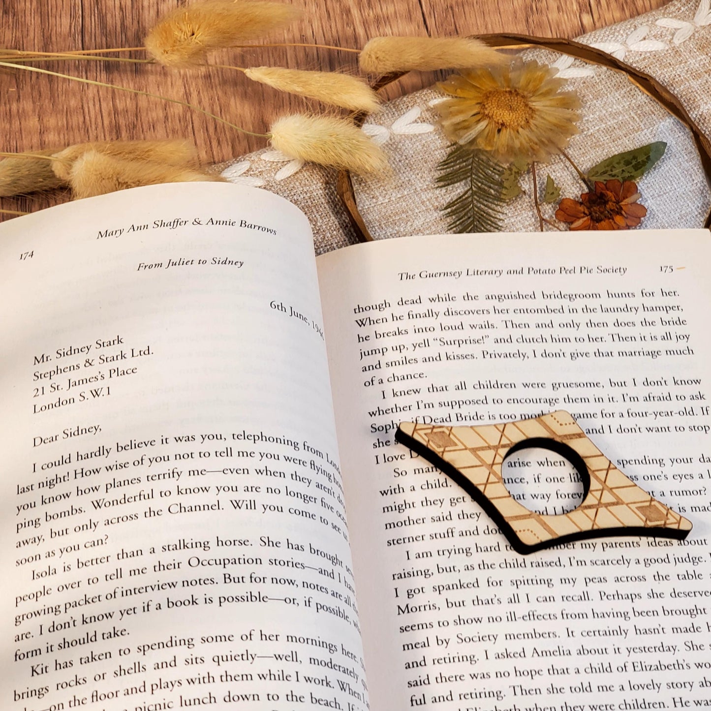 Book Page Holder
